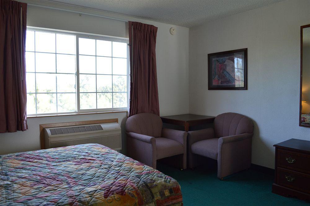 Econo Lodge & Suites Spokane Dış mekan fotoğraf